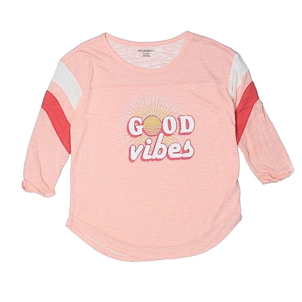 “Good Vibes” T-shirt